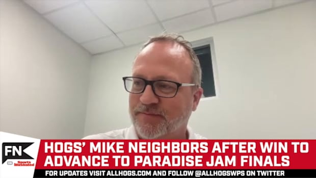 112522-Mike Neighbors-Clemson-Paradise Jam-ah